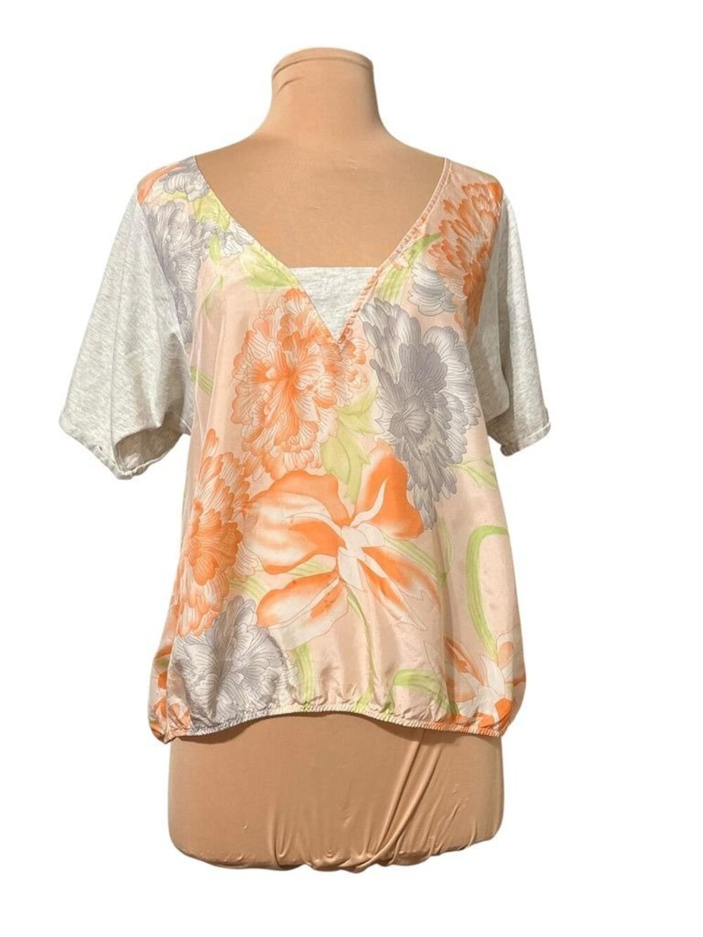 Free People Floral Silk T Shirt S V Neck Cream Multi Gray Jersey Boho Vintage